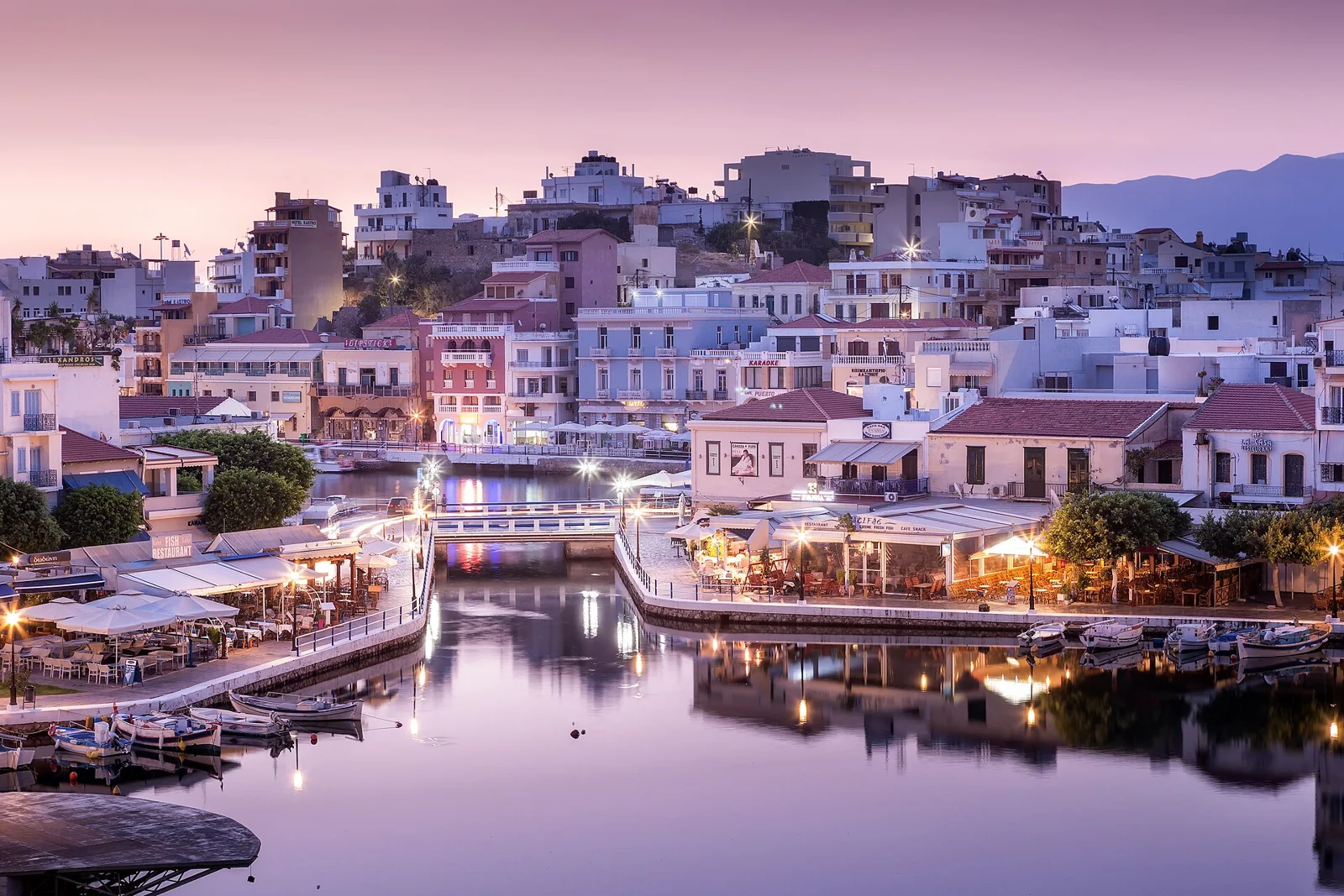 Agios Nikolaos and Lake Voulismeni at dusk