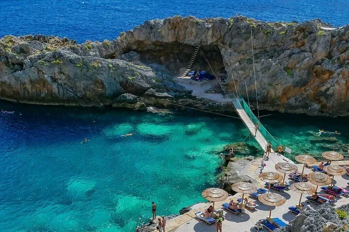 Playa de Kalypso, el fiordo de los piratas, foto 1