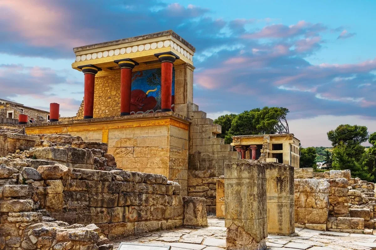 Knossos Palace: A Visitor's Guide to Crete's Minoan Site
