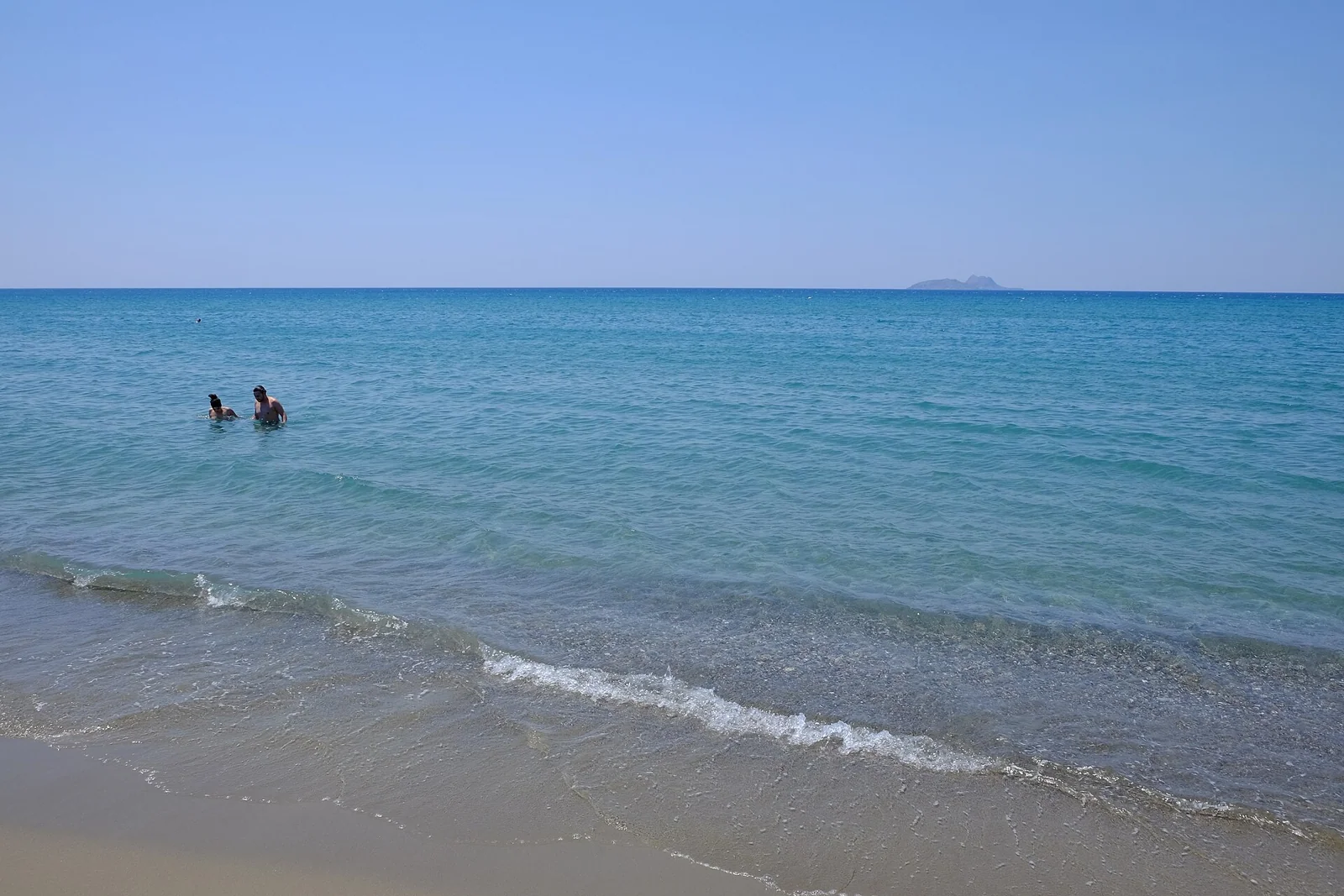 Kokkinos Pyrgos beach