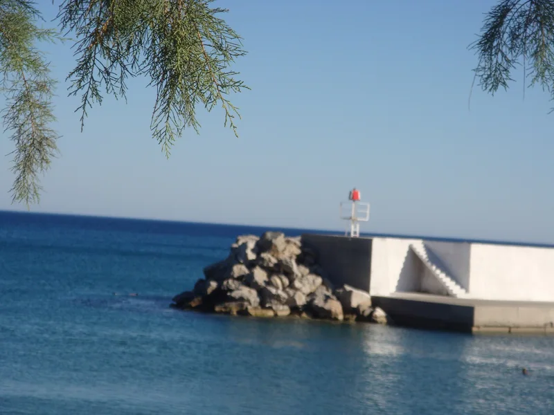 El puerto de Tsoutsouros, entre las dos bahías