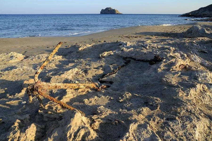 Ξερόκαμπος: εκεί όπου οι ήσυχες παραλίες συναντούν τα άγρια βουνά, φωτογραφία 18